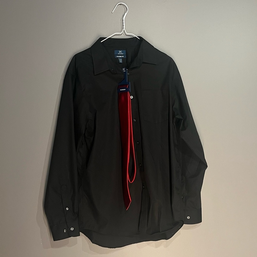 Men’s black dress shirt (free tie included!)